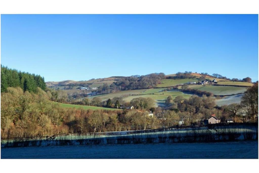 River Cottage Brecon: Hot Tub, Fire, Balcony, Wifi Екстериор снимка