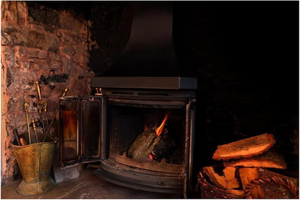 River Cottage Brecon: Hot Tub, Fire, Balcony, Wifi Екстериор снимка